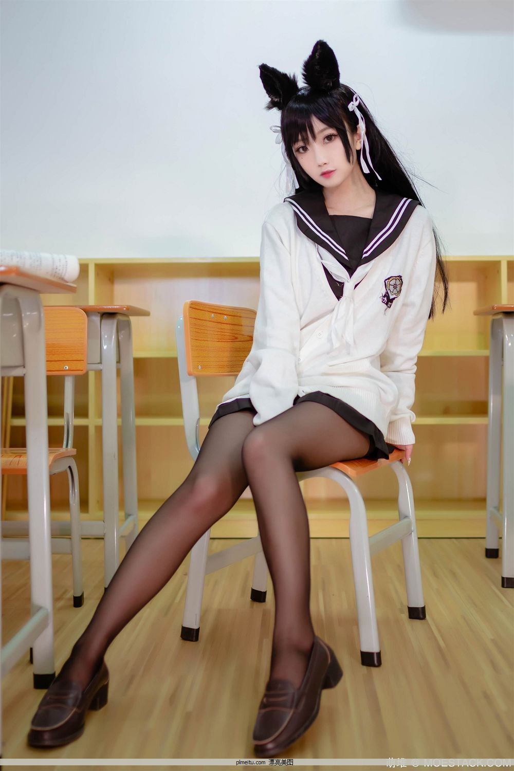 ŮCoser ڲw – JKƷ[22P]